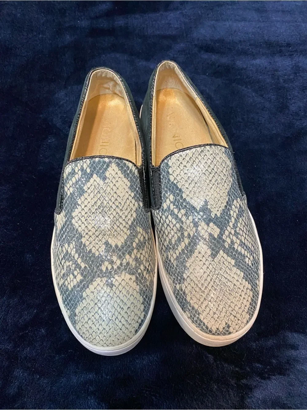 Vionic Splendid MIDI Snake Slip-On Sneakers Women’s Size 6